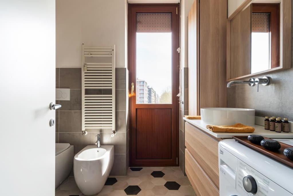 Schiavoni Flexyrent Wifi Apartment Milan Exterior photo